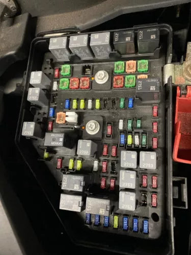 2013-2014 Buick Enclave,GMC Acadia Fuse Box Engine OEM used OEM engine assembly