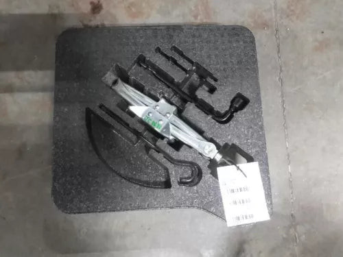 2008-2017 Acura TSX,Honda Accord Jack Assembly With Tool Kit OEM used OEM jack and tool kit