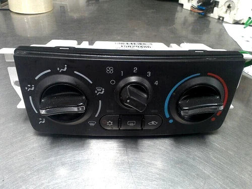 2005-2010 CHEVY COBALT A/C Heater Temperature Climate Control OEM... used OEM A/C climate control module