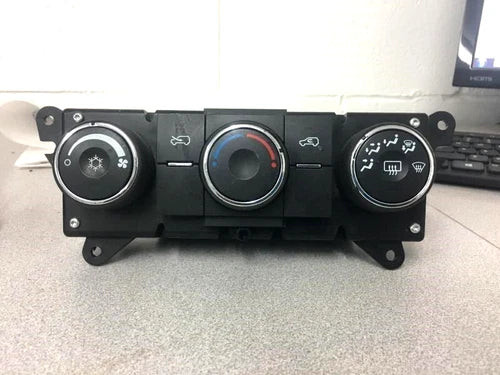 2007-2009 CHEVY EQUINOX AC Heater Climate Temperature Control OEM... used OEM A/C climate control module