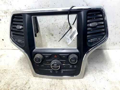 2014-2015 JEEP GRAND CHEROKEE AC Heater Climate Temperature Control OEM.... used OEM A/C climate control module