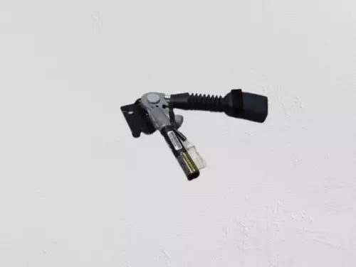2004-2006 Ford Truck-F150 Front Driver Side Left Seat Belt Buckle - OEM. used OEM seat belt assembly