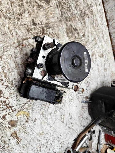 2008 DODGE NITRO ABS Anti-Lock Brake pump Assembly OEM used OEM ABS pump and module