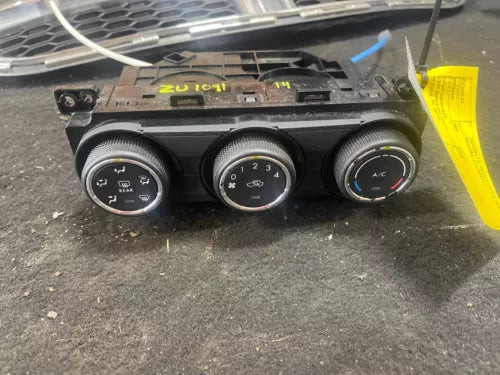 2014-2015 Subaru Forester Manual AC Heater Climate AC Temperature Control OEM Used used OEM A/C climate control module