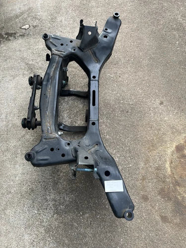 2014-2020 Nissan Rogue 2.5L Rear Subframe Crossmember K-Frame OEM. used OEM rear subframe and crossmember