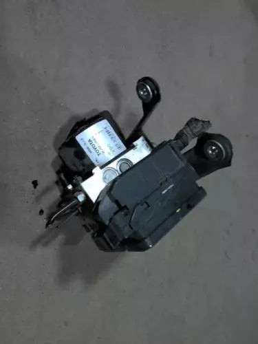 2010-2011 Toyota Tundra Anti Lock Brake Pump Assembly OEM used OEM ABS pump and module