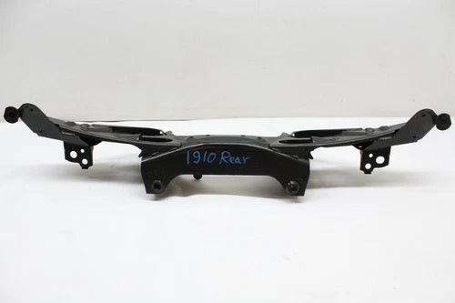 19 MINI COOPER COUNTRYMAN F60 REAR SUBFRAME CROSSMEMBER CRADLE FRAME OEM 17 18 used OEM rear subframe and crossmember