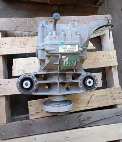 2015-2023 Chrysler 300 3.6L Rear Axle Differential Carrier 2.62 Ratio OEM used OEM differential carrier