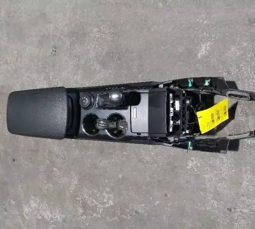 2016-2019 Ford Explorer Front Floor Console Base XLT Terrain Selec Knob Oem. used OEM center console