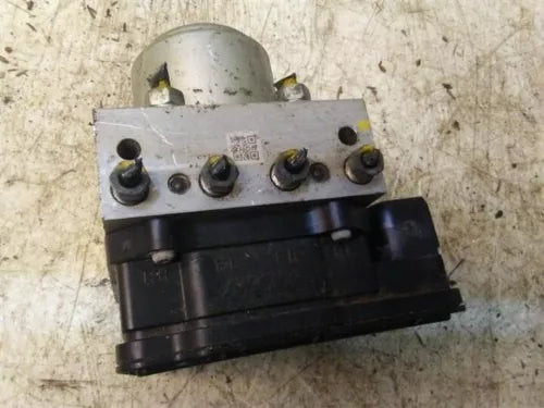 2012-2013 Honda Fit Automatic Gasoline ABS Anti-Lock Brake Pump Assembly OEM used OEM ABS pump and module