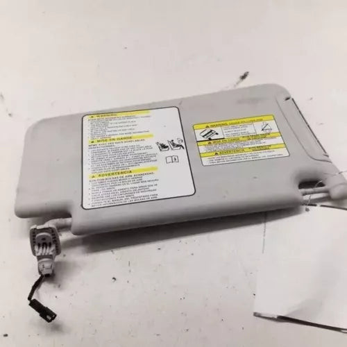 2015-2022 Jeep Renegade Left Driver Sun Visor Gray OEM used OEM sun visor