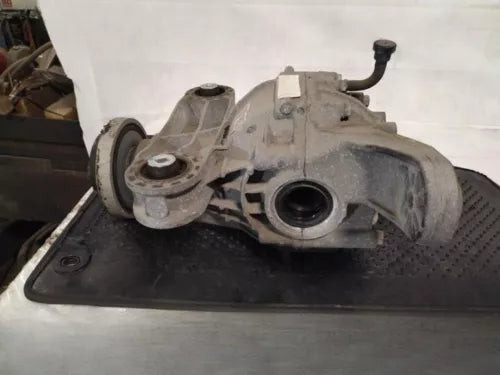 2015-2022 Dodge Charger Rear Axle Differential Carrier Assembly 2.62 Ratio RWD Used OEM differential carrier used OEM differential carrier