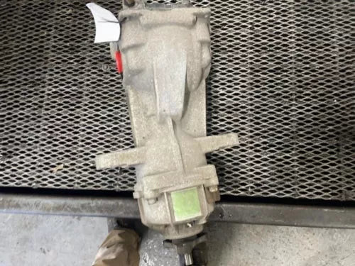 2005-2008 Kia Sportage Rear Axle Differential Carrier Assembly OEM Used used OEM differential carrier