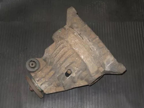 2002-2005 Ford Explorer Rear Axle Differential Carrier 3.55 Ratio OEM used OEM differential carrier
