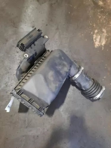 2010-2019 Ford Flex Taurus Lincoln MKT MKS 3.5L Turbo Air Cleaner Intake Box OEM used OEM air cleaner assembly