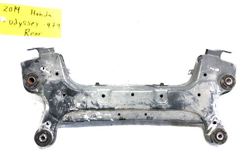 2018-2025 HONDA ODYSSEY REAR SUBFRAME OEM used OEM rear subframe and crossmember