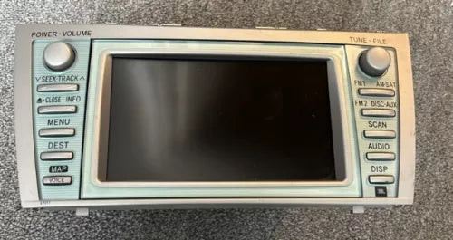 2007 - 2009 Toyota Camry Hybrid AM FM Navigation MP3/CD/DVD Player Radio E7011 used OEM radio receiver