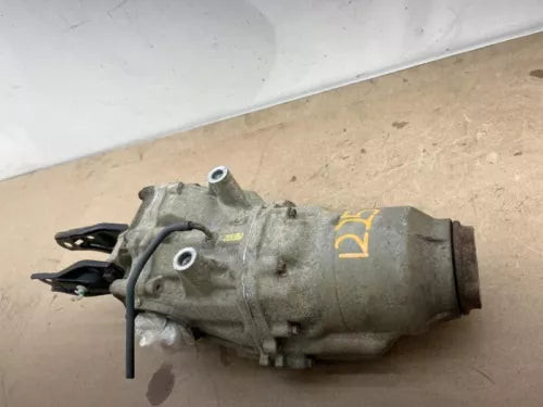 2007-2011 Honda CRV Rear Axle Differential Carrier OEM Used used OEM differential carrier