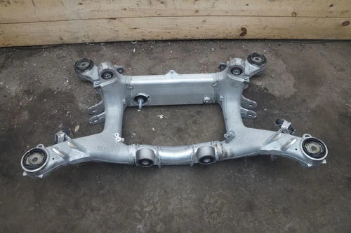 Rear Subframe Cradle Crossmember 33316861096 OEM Bmw 750i 740 760 G11 G12 16-18 used OEM rear subframe and crossmember