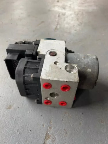 2004-2005 Ford F-150 Truck Anti Lock Brake Pump Abs Pump Assembly OEM used OEM ABS pump and module