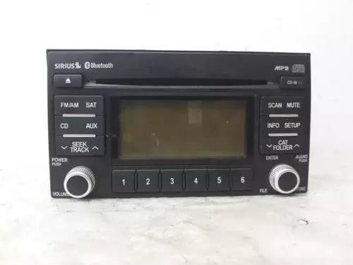 2011 2012 2014 Kia Sedona AM FM MP3 CD Bluetooth Satellite Radio Receiver OEM used OEM radio or infotainment unit
