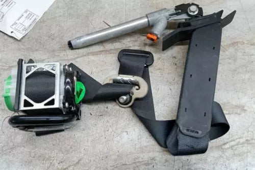 2014-2018 Nissan Rogue Front Driver seat Belt Retractor Assembly Black Used used OEM seat belt