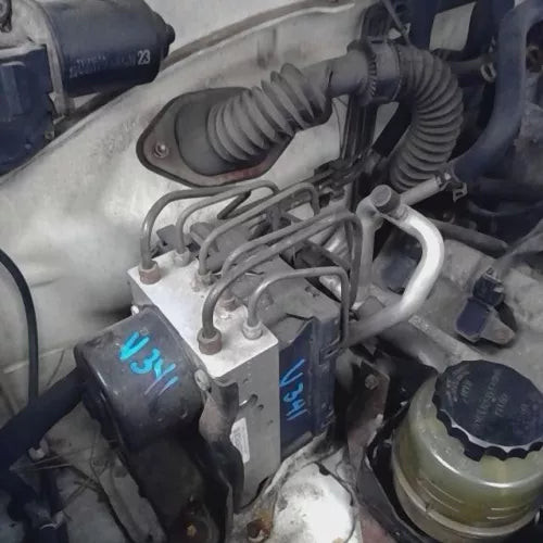 2001-2002 Toyota Sequoia Anti-Lock Brake Pump Assembly Skid Control 4x4 Oem used OEM ABS pump and module