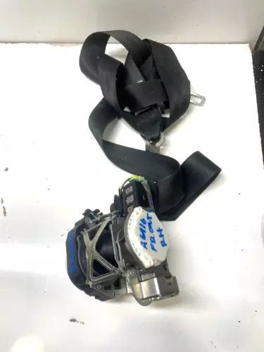 2011- 2018 Volkswagen Jetta Right Passenger Seat Belt Retractor Sedan Black Used used OEM seat belt