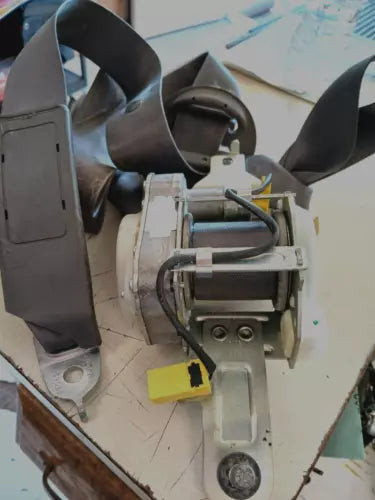 2006-2011 Honda Civic Front Driver Seat Belt Retractor Assembly Sedan Gray Oem used OEM seat belt