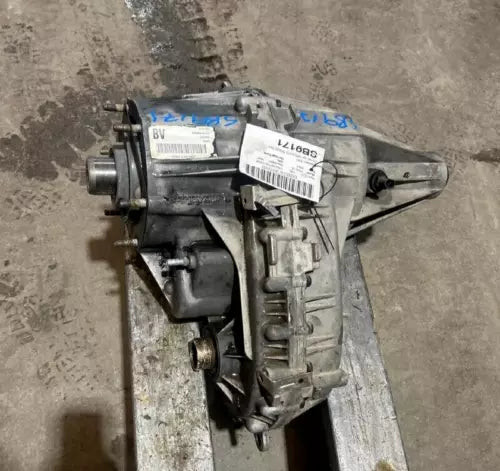 2003-2006 Cadillac Escalade Gmc Sierra Yukon Transfer Case Assembly Opt NR3 Used used OEM transfer case
