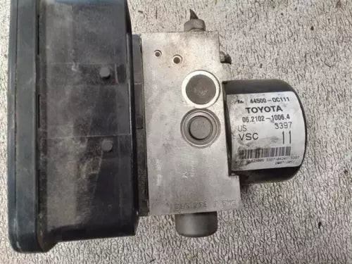 2008-2009 Toyota Tundra Anti Lock Brake Pump ABS 4 Door Extended Cab OEM used OEM ABS pump and module