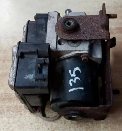 2000 2005 Chevrolet Astro Gmc Safari Anti Lock Brake Pump Assembly Abs Oem Used used OEM ABS pump and module