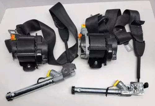2013-2015 Ford Focus Seat Belt Retractor Assembly Set Front Driver Passenger OEM used OEM seat belt