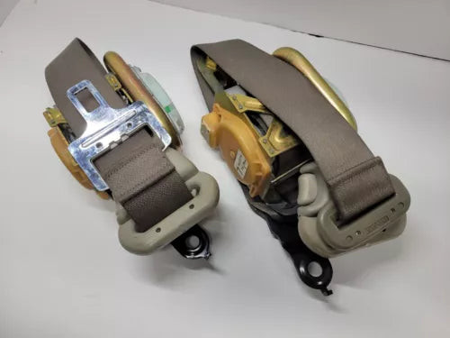 2004-2009 Dodge Durango Front Left Right Set Seat Belt Retractor Assembly Gray used OEM seat belt