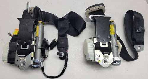 2014-19 Ford Fiesta Front Driver Passenger Seat Belt Retractor Assembly SET OEM used OEM seat belt