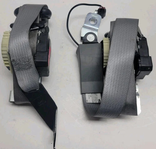 2004-2008 F150 Front Left Right Side Seat Belt Seatbelt Retractor Assembly Set used OEM seat belt