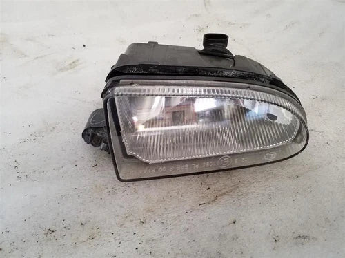 2001-2005 Chrysler PT Cruiser Park/Fog Lamp Front PASSENGER SIDE OEM 02 03 04 05 used OEM fog light