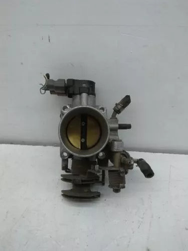 95 96 97 98 Nissan Maxima Infiniti I30 Automatic Throttle Body used OEM throttle body