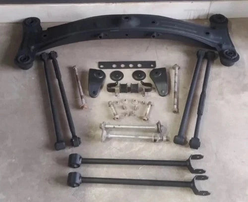 97-01 Avalon Camry ES300 Rear Subframe Crossmember w Lateral Links Bolts oem used OEM rear subframe and crossmember