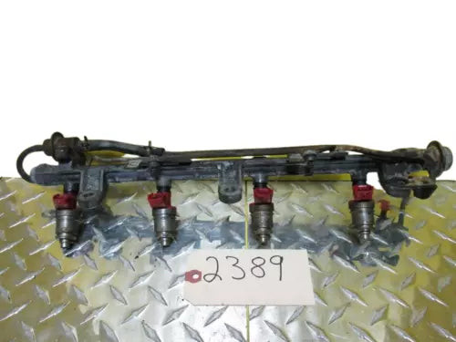 99-02 Suzuki Esteem 1.8L Fuel Injectors & Rail Pressure Regulator OEM used OEM fuel injector