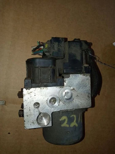 Subaru Forester 2003-2004 ABS Anti Lock Brake Actuator Pump Automatic used OEM ABS pump and module