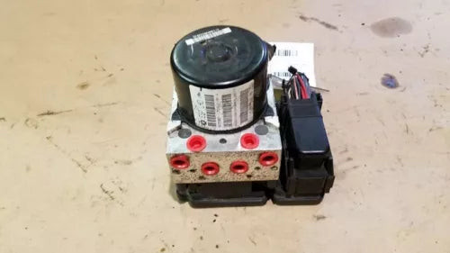 2011-2014 Dodge Avenger Chrysler 200 AT 2.4L ABS Anti-Lock Brake Pump Assembly used OEM ABS pump and module