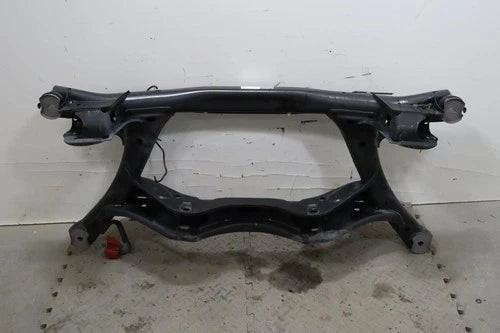 2018 - 2025 VOLKSWAGEN ATLAS FWD REAR SUBFRAME CROSSMEMBER CRADLE OEM 3QF505235L used OEM rear subframe and crossmember