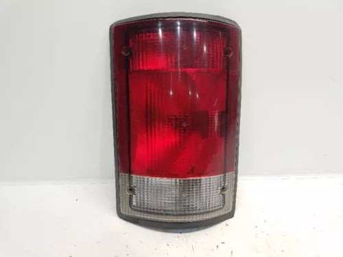 Tail Light Lamp Assembly FORD EXCURSION Right Passenger RH 2000-2005 used OEM tail light