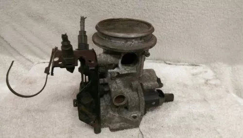 Throttle Body Throttle Valve Assembly 3.8L Fits 2000-2005 Pontiac BONNEVILLE used OEM throttle body
