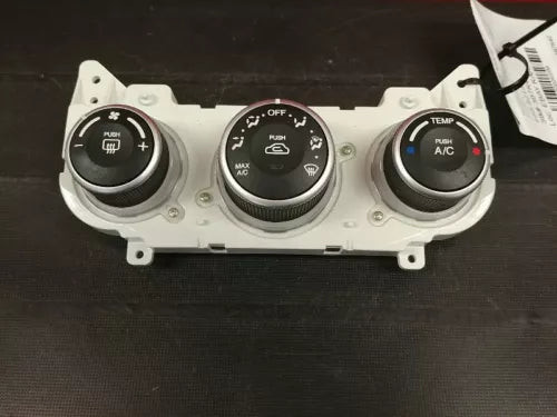 Temperature Heater Control With AC Fits 2007-2009 Kia SPECTRA used OEM climate control