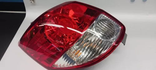2003-2004 Toyota Matrix Left LH Driver Tail Lamp Asembly used OEM tail light