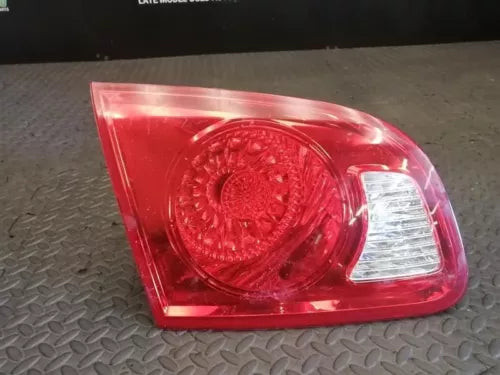 Driver Left LH Tail Light Gate Mounted Fits 2008-2009 HYUNDAI SANTA FE used OEM tail light