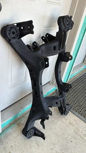 2010-2013 Subaru Forester Rear Sub-Frame Crossmember Cradle OEM used OEM rear subframe and crossmember