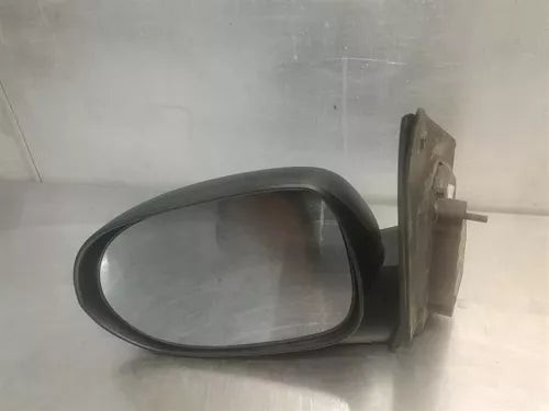 Driver Side View Mirror Manual Fits 2007-2012 Dodge CALIBER used OEM side view mirror